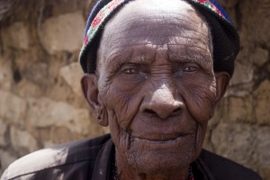 Granny-01