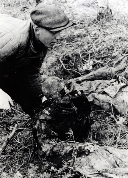 Katyn exhibit image 4