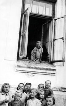 (Photo credit: 2B Productions) Hidden Jewish children at a Polish convent 1943