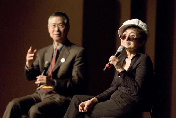 yoko_chang_seated