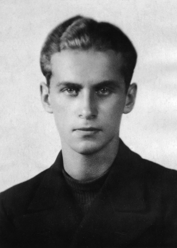 Krzysztof Kamil Baczyñski