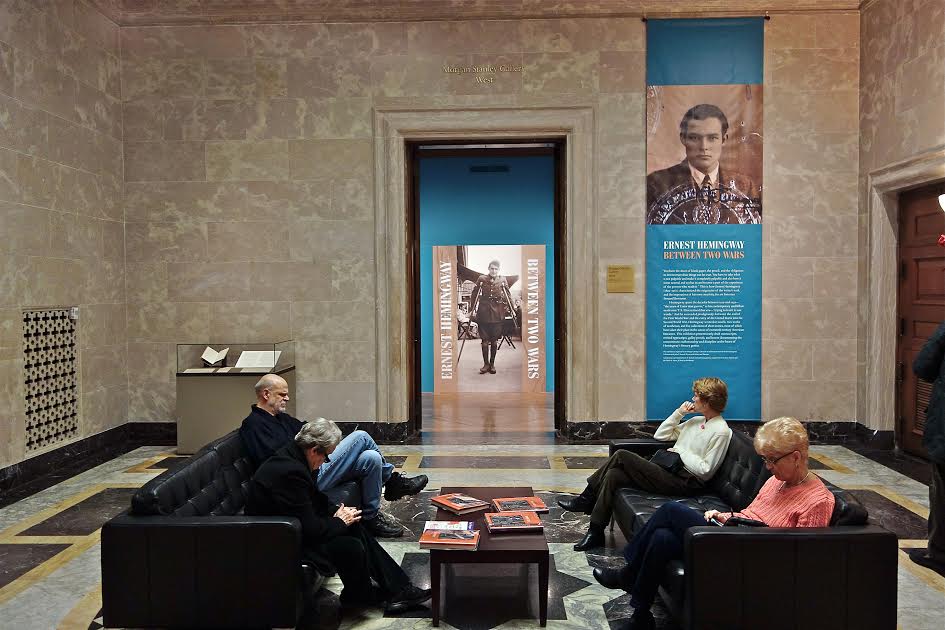 Ernest Hemingway: Between Two wars. Entrance to the exhibit. Morgan Library & Museum. Jan/ 2016