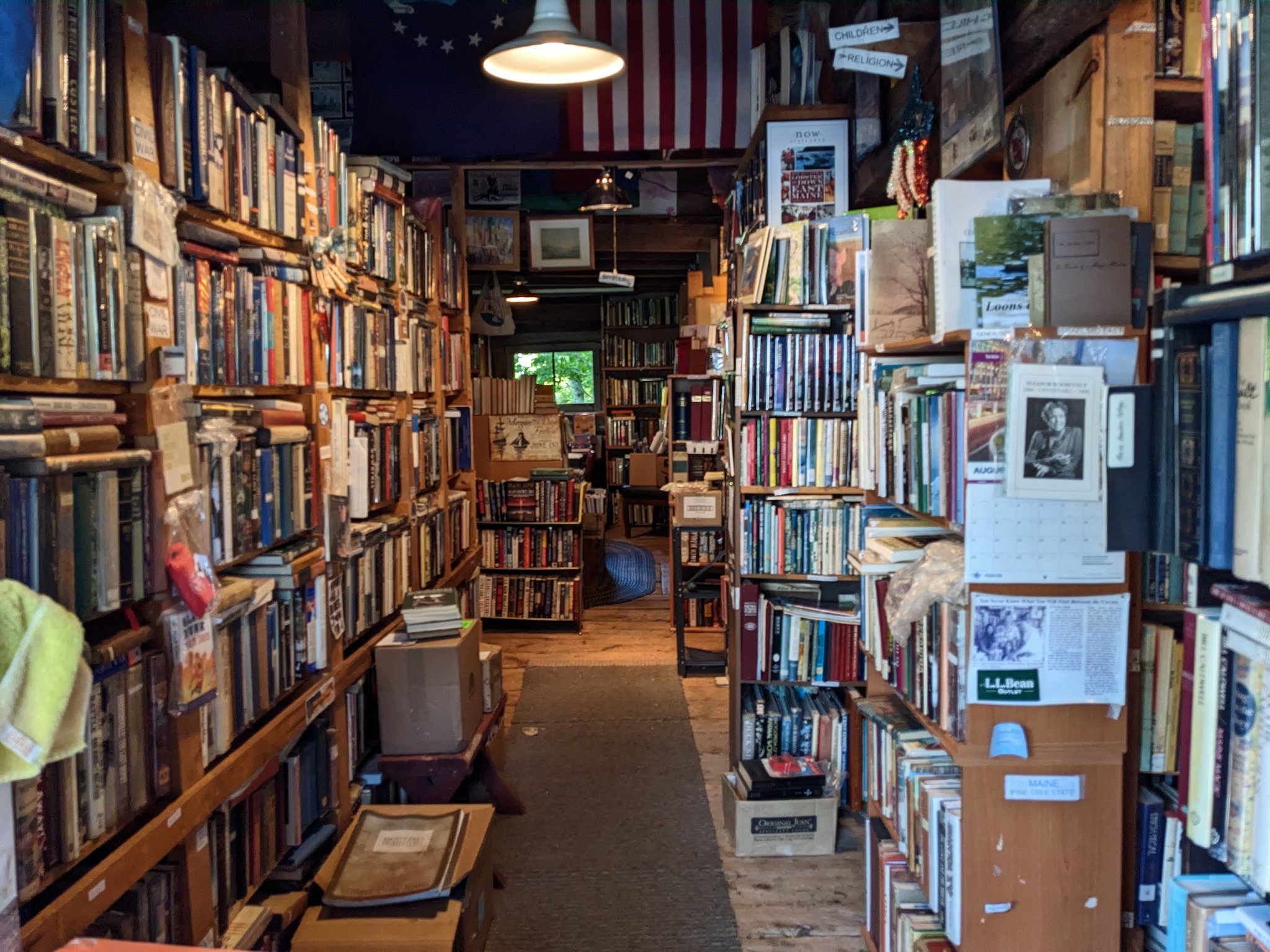 An American flâneur, and the world in a garage